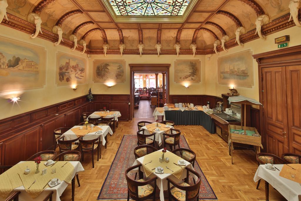 Hotel Elefant Schwerin  Kültér fotó