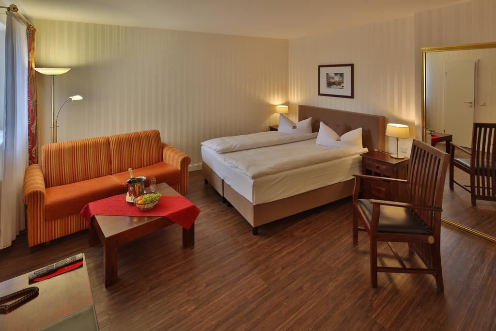 Hotel Elefant Schwerin  Kültér fotó