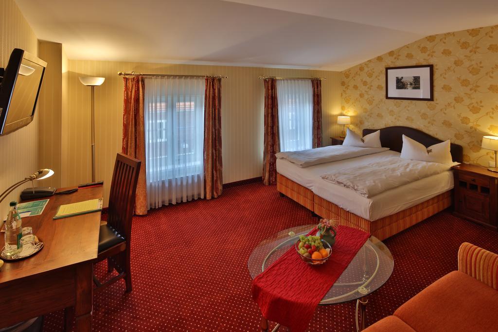 Hotel Elefant Schwerin  Kültér fotó