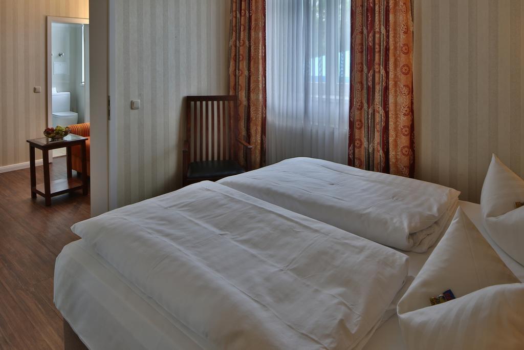 Hotel Elefant Schwerin  Kültér fotó
