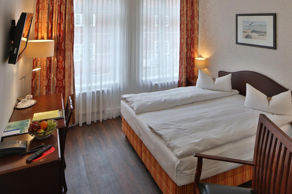 Hotel Elefant Schwerin  Szoba fotó