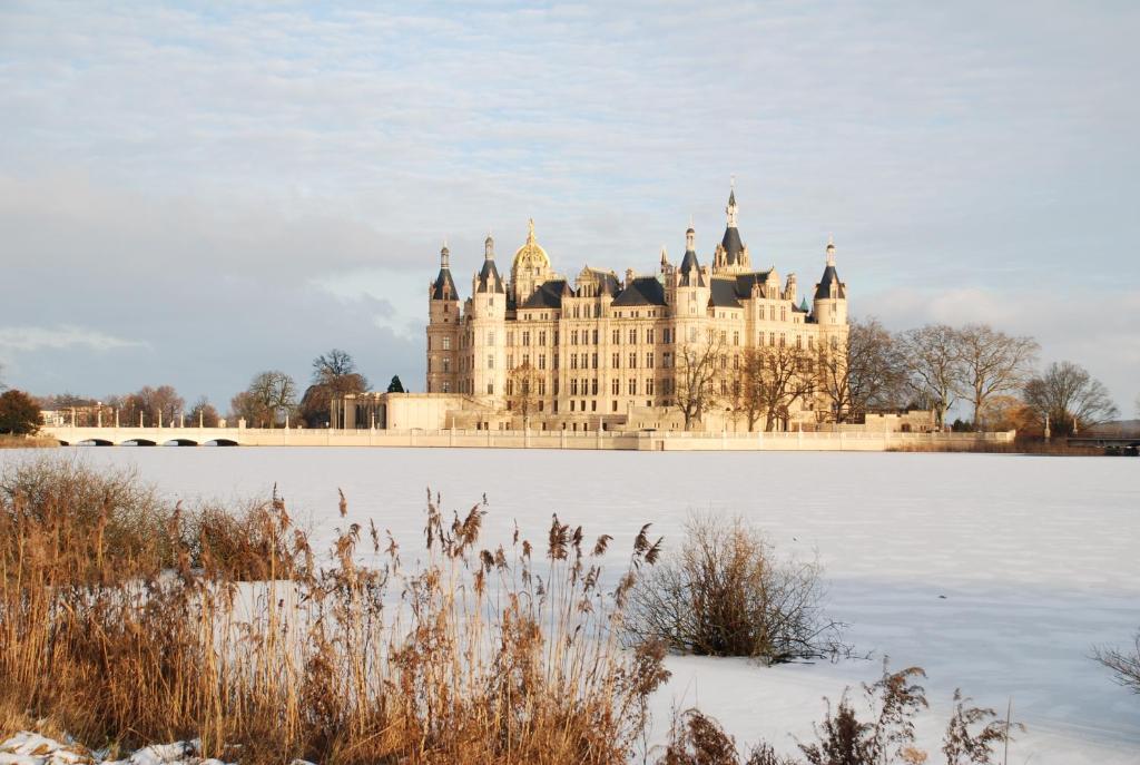 Hotel Elefant Schwerin  Kültér fotó
